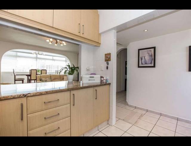 3 BEDROOM APARTMENT FOR SALE IN MUSGRAVE